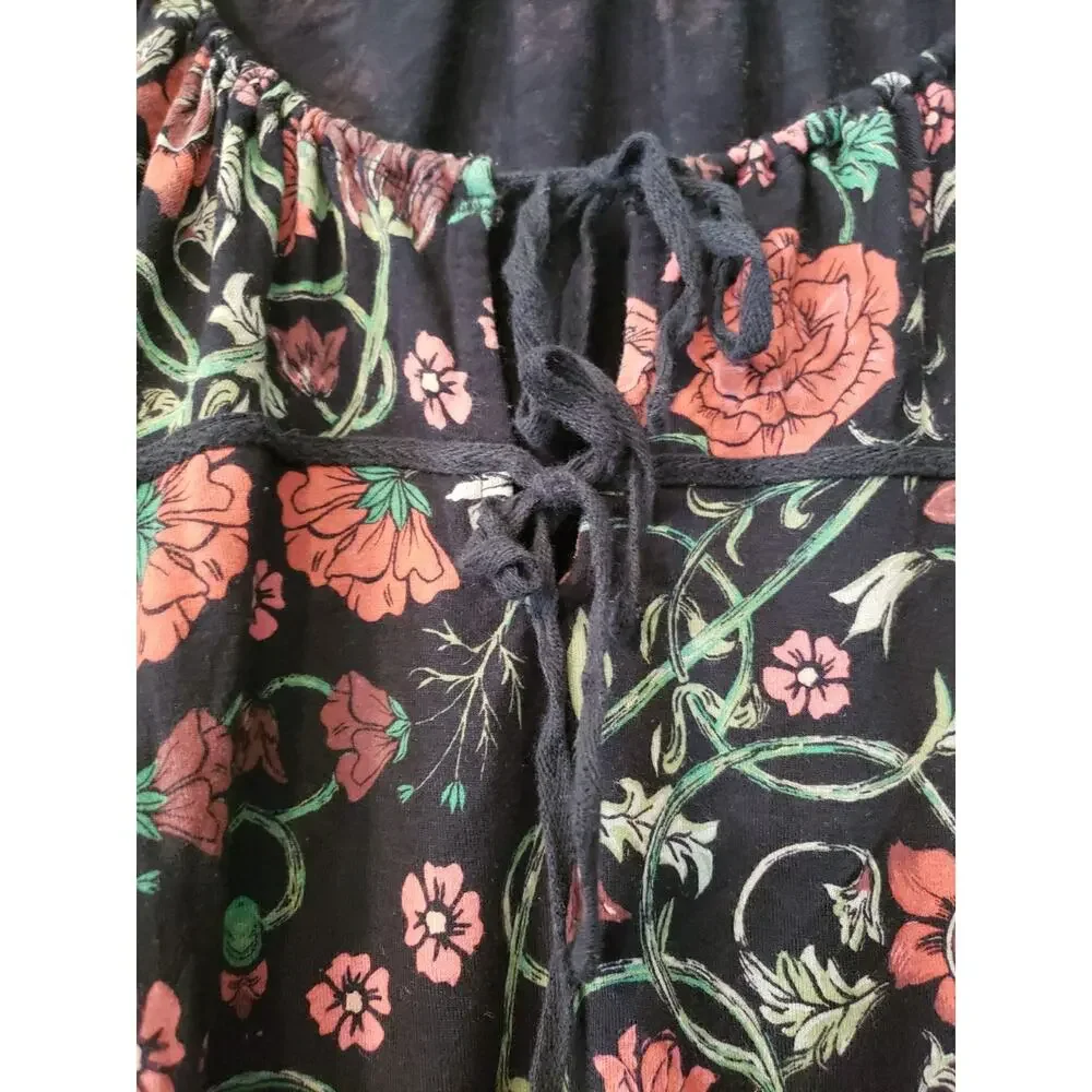 Free People Make It Easy Top in Dark Knight Floral Dark Knight Sz XS Flaw (V5